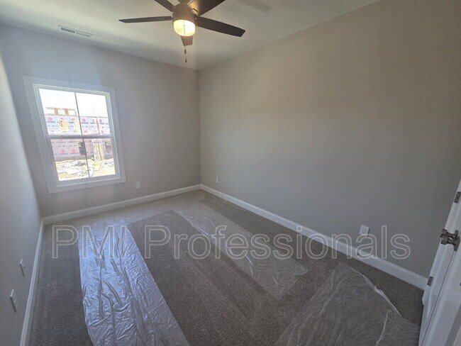 Building Photo - 1337 Rebecca Johns Dr