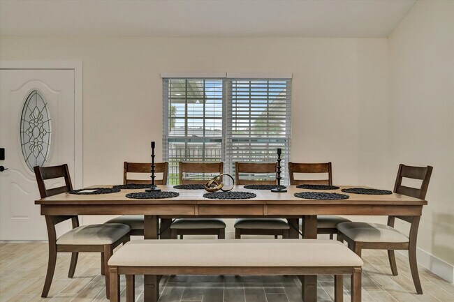 Building Photo - 7724 Simon Ridge Ct