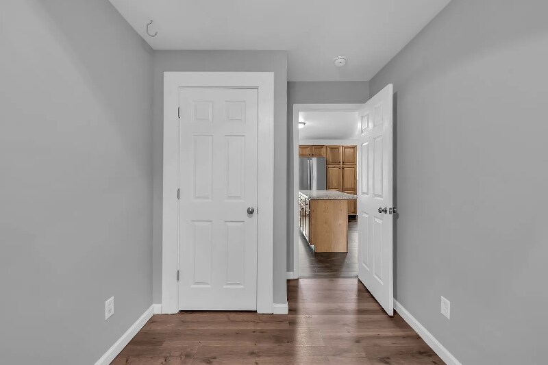 Building Photo - 2007 Wilson St