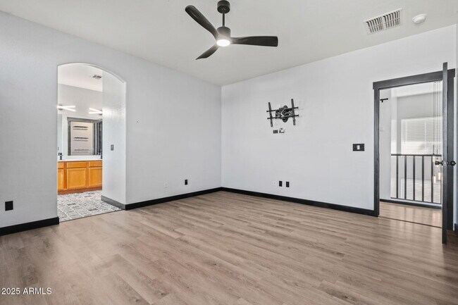 Building Photo - 12672 W Osborn Rd