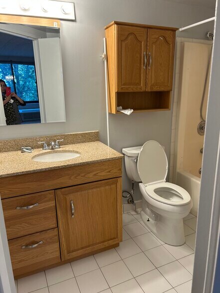 Bathroom #1 - 115 Polifly Rd