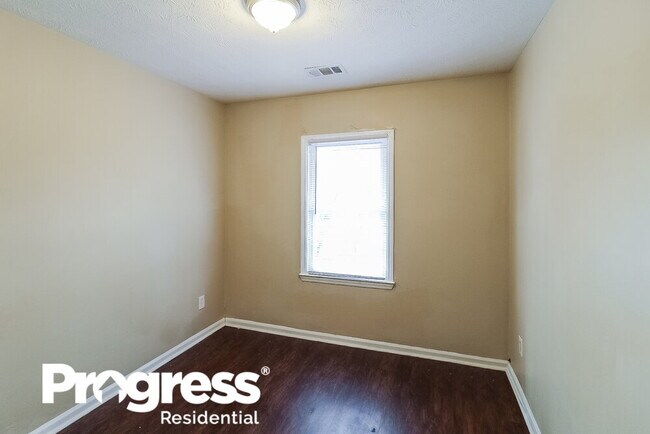 Building Photo - 5351 Ridgemere Ct