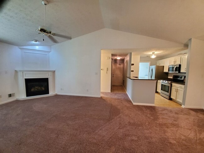 Building Photo - CHECK OUT THIS STUNNER!!  Beautifully Updated, Spacious 2 Bedrooms, 2 Full Baths Storage Closet A...