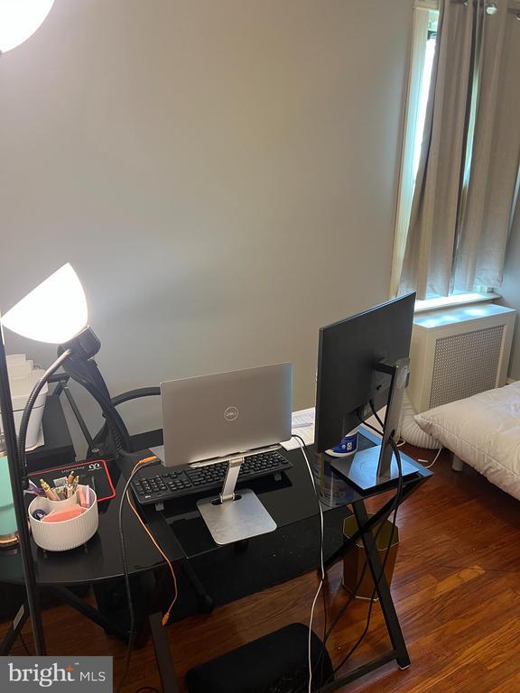 Building Photo - 655 Gerhard St