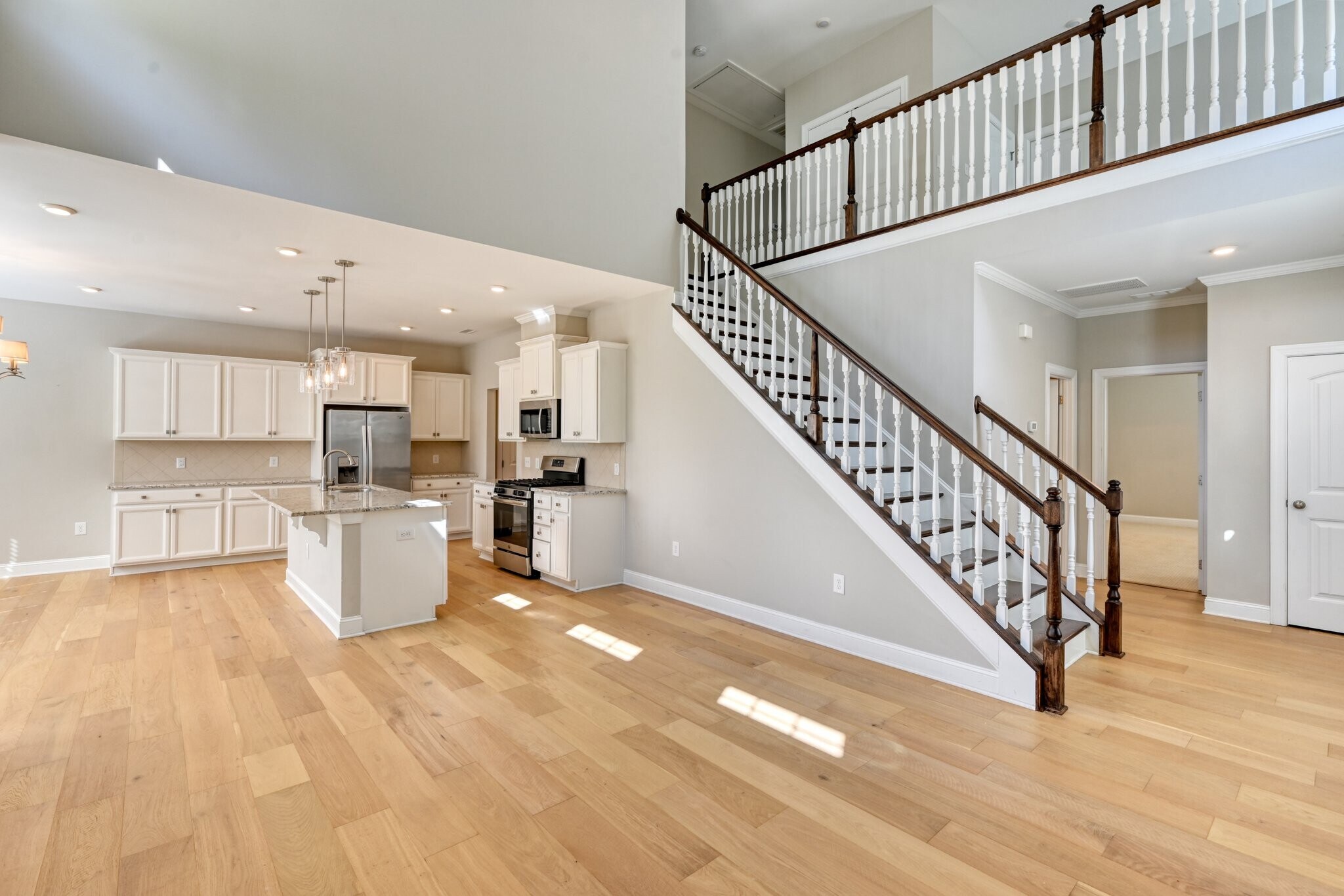 Building Photo - 335 Acorn Hollow Pl