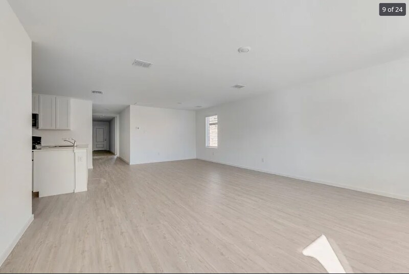 Building Photo - 11514 Gammon Ave