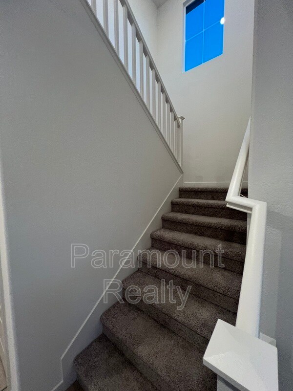 Building Photo - 5459 Knights Valley Ln