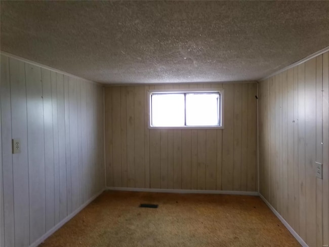 Building Photo - LEADWOOD - 1 bedroom home in Town - $298.37 MONTH / $499 DOWN