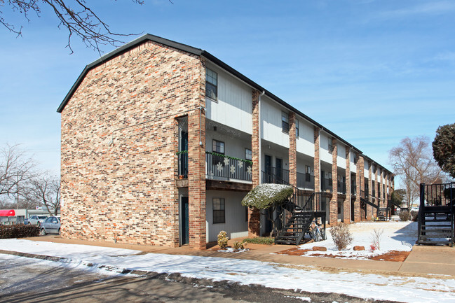 Building Photo - Tamarack Village Apartments