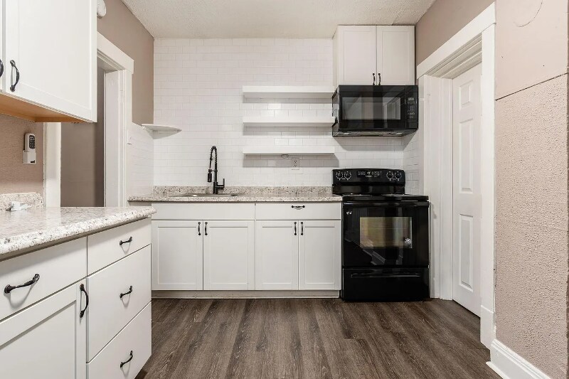 Building Photo - 440 S Ohio Ave