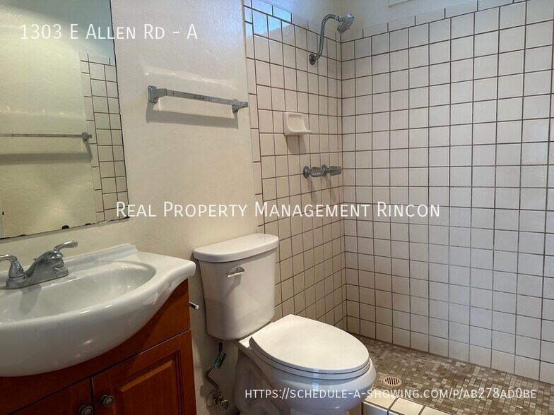 Building Photo - 1303 E Allen Rd