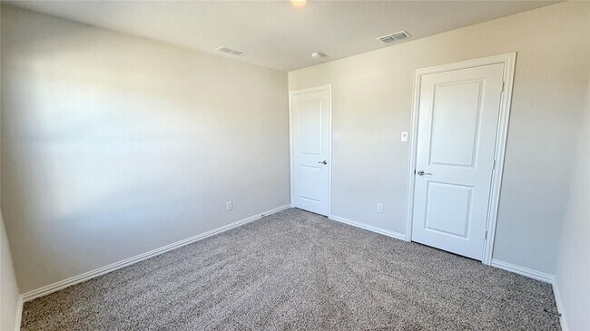 Building Photo - 2653 Acadia Dr