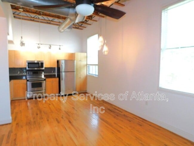 Building Photo - 1755 Liberty Ln