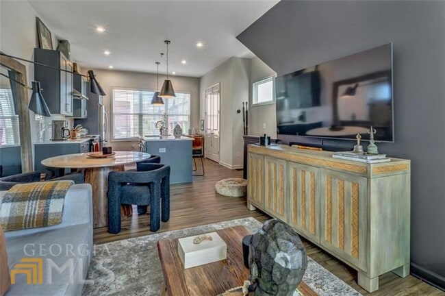 Building Photo - 2028 Bixby Byway Dr SE