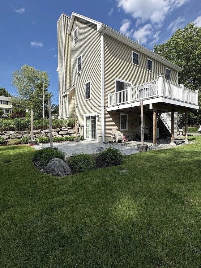 Building Photo - Beautiful 4 Bedroom Colonial Home with Finished Basement, 2-Car Garage & Private Backyard | Tewks...