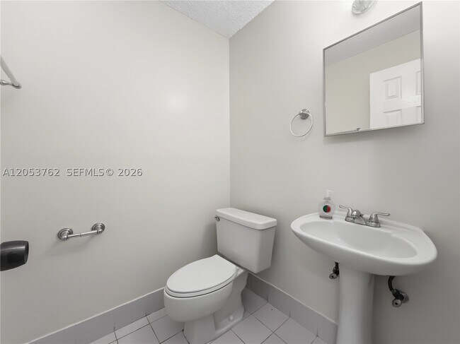 Building Photo - 13314 SW 60th Ln