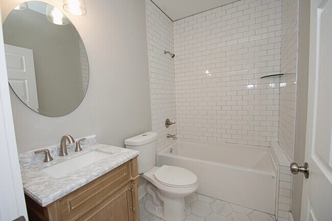 Hall Bath - 2404 Jefferson Ave
