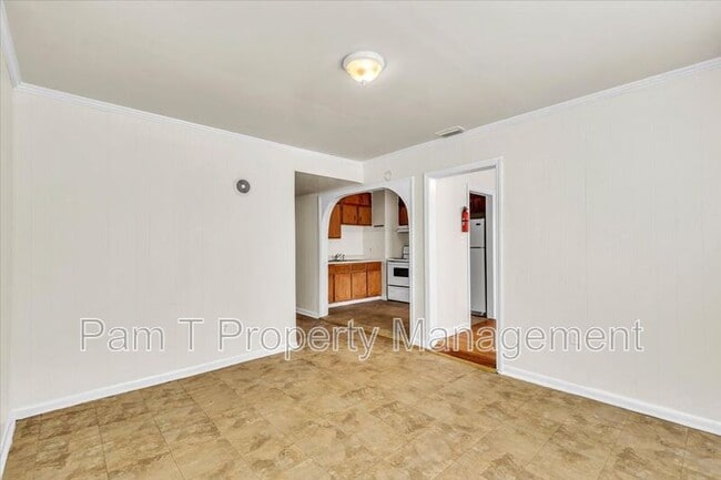 Building Photo - 1702 E.35TH St.