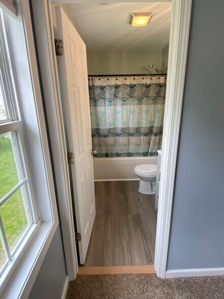Primary Bathroom - 12 Brookside Cir