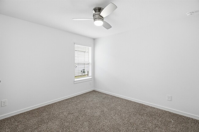 Building Photo - 31814 Hallington Hl Ln
