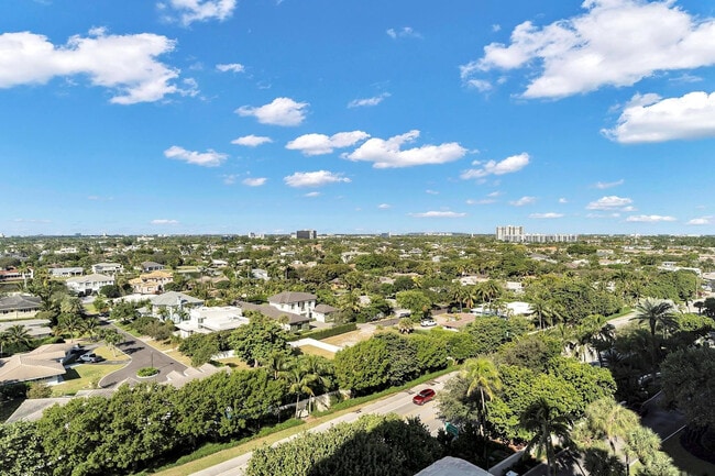 Building Photo - 5000 N Ocean Blvd