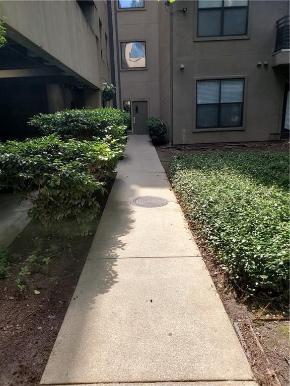 Building Photo - 400 17th St NW