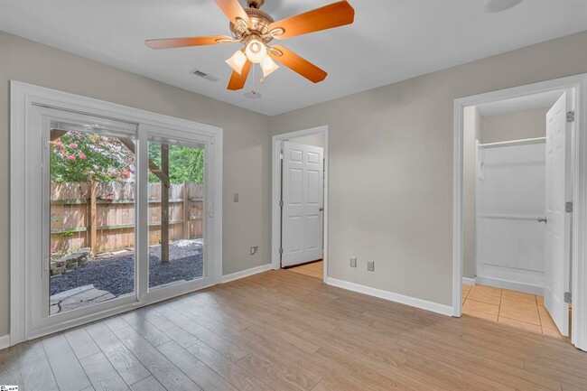 Building Photo - Mauldin, 3BD/2.5BA. 1610SF