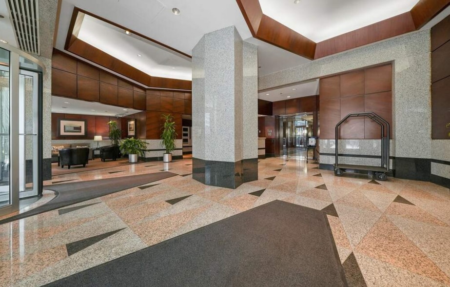 Building Photo - 440 N Wabash Ave