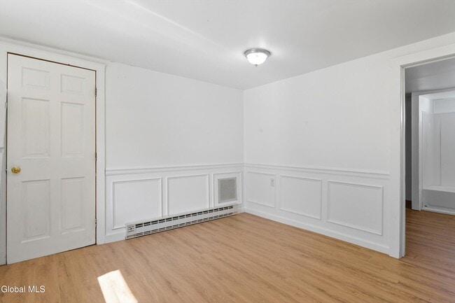 Building Photo - 101 Walworth St