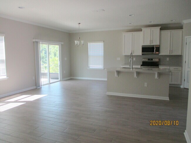 Building Photo - 3808 Great Falls Loop