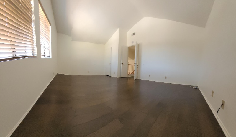 Building Photo - 11322 Redbud Ct