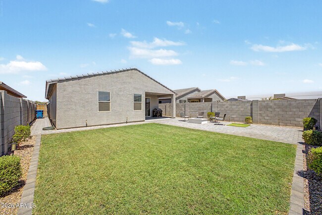 Building Photo - 17315 W Msn Ln