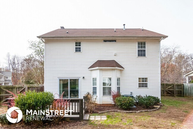 Building Photo - 120 Drawbridge Ct