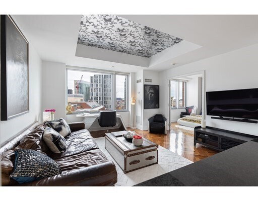 Building Photo - 1 Charles St