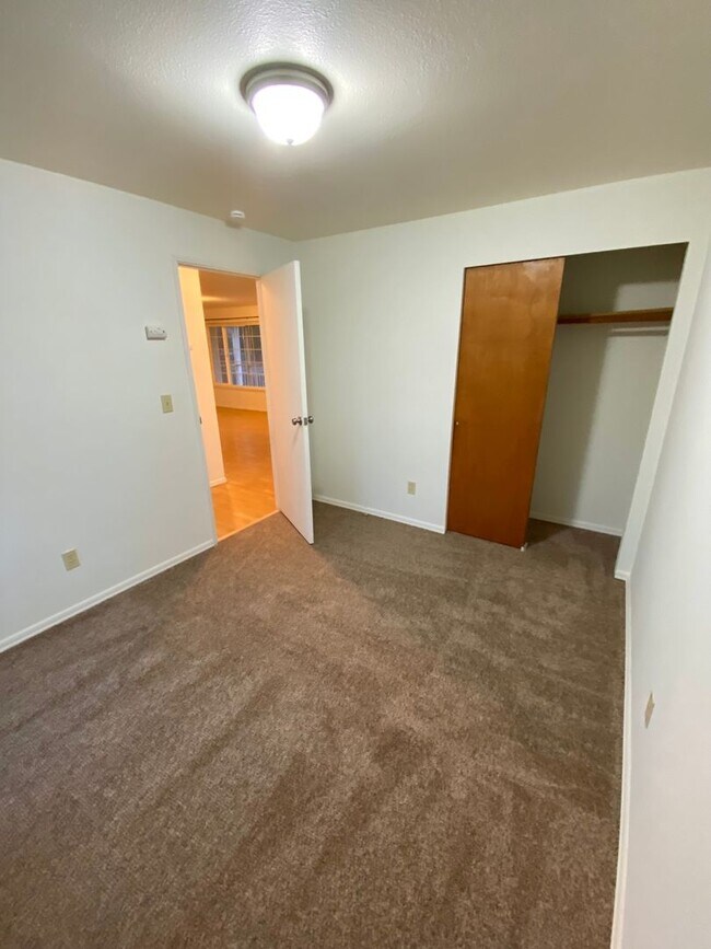 Building Photo - 2bd/1ba House in Central Tacoma