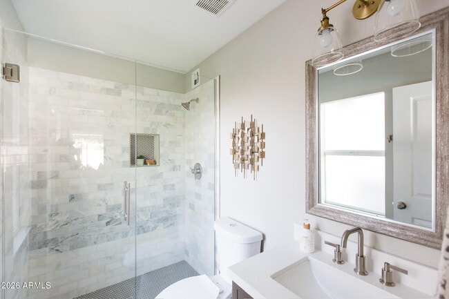 Building Photo - 3425 N 85th St