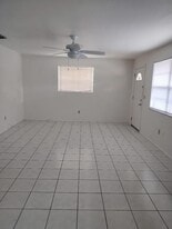 Building Photo - 3069 Huron Ave