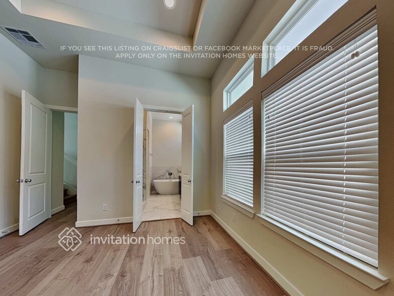 Building Photo - 6389 Paddington Bnd Dr