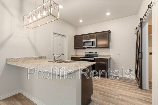 Building Photo - 110 Logan Ct