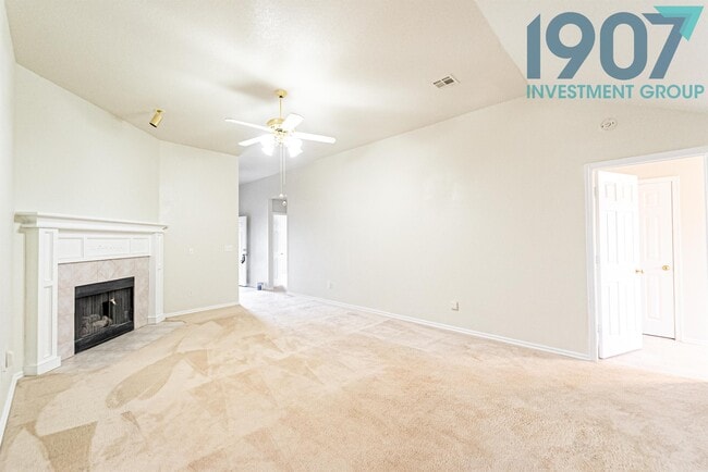 Building Photo - 805 Sequoyah Trail