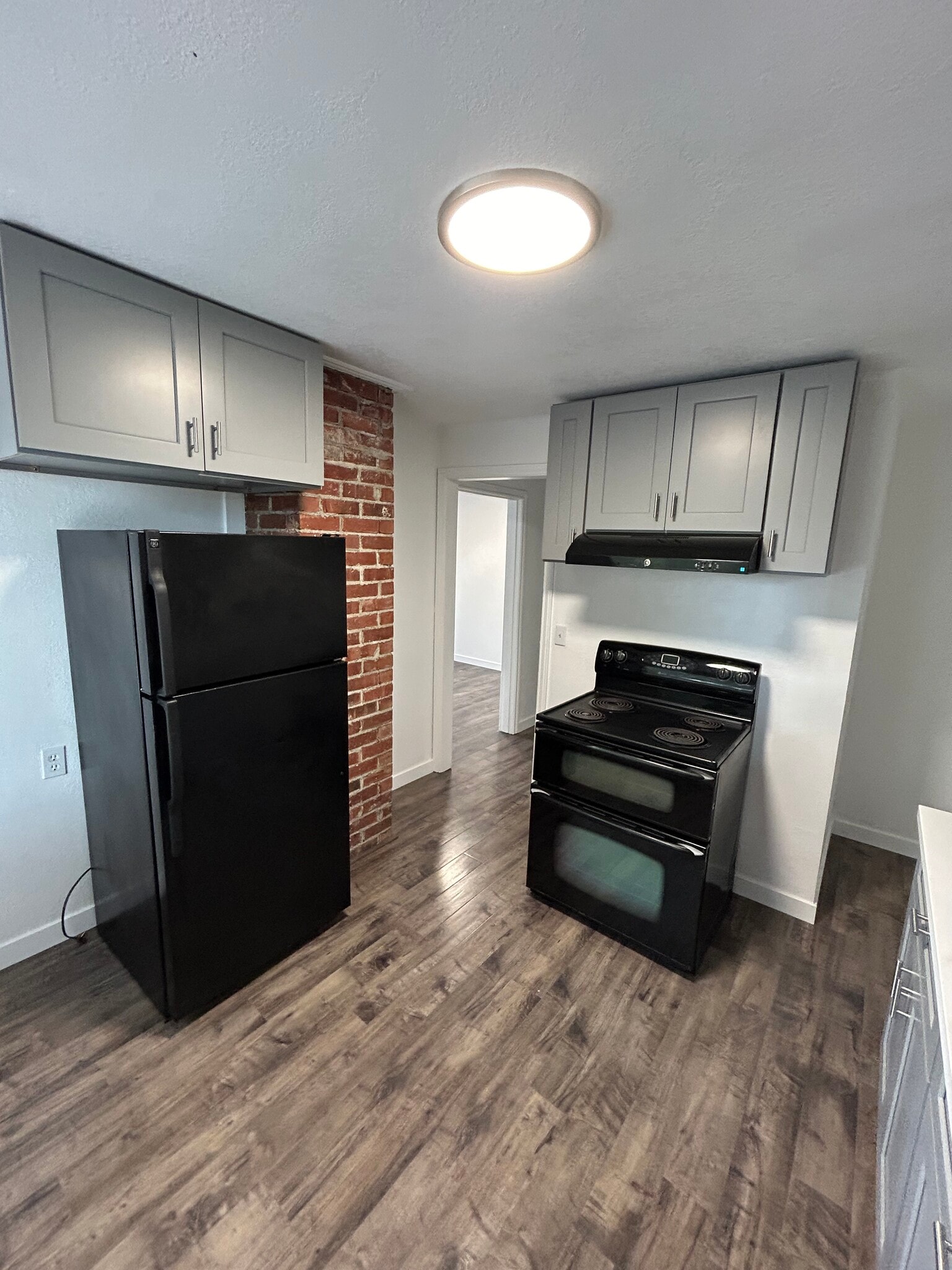 Building Photo - 10714 24th Ave NE