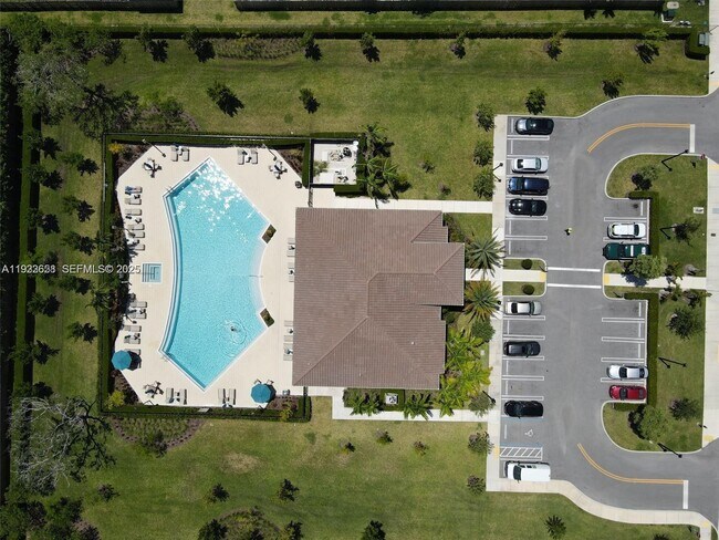 Building Photo - 11939 SW 241 Ter