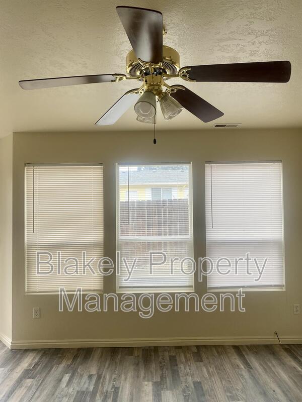 Building Photo - 151 N Midland Blvd