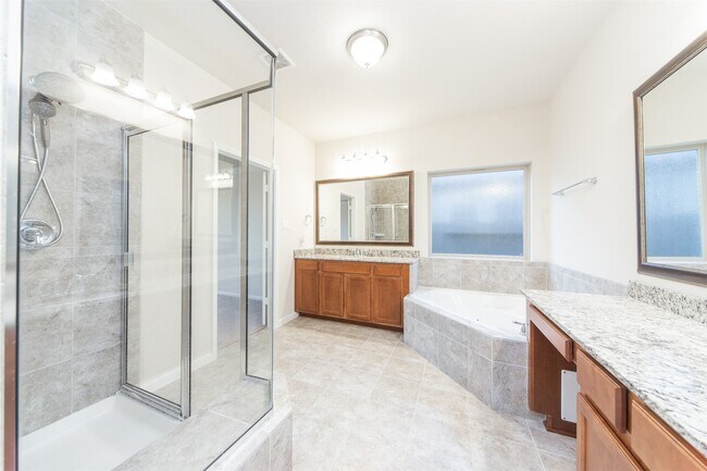 Building Photo - 26718 Hartford Grove Ln