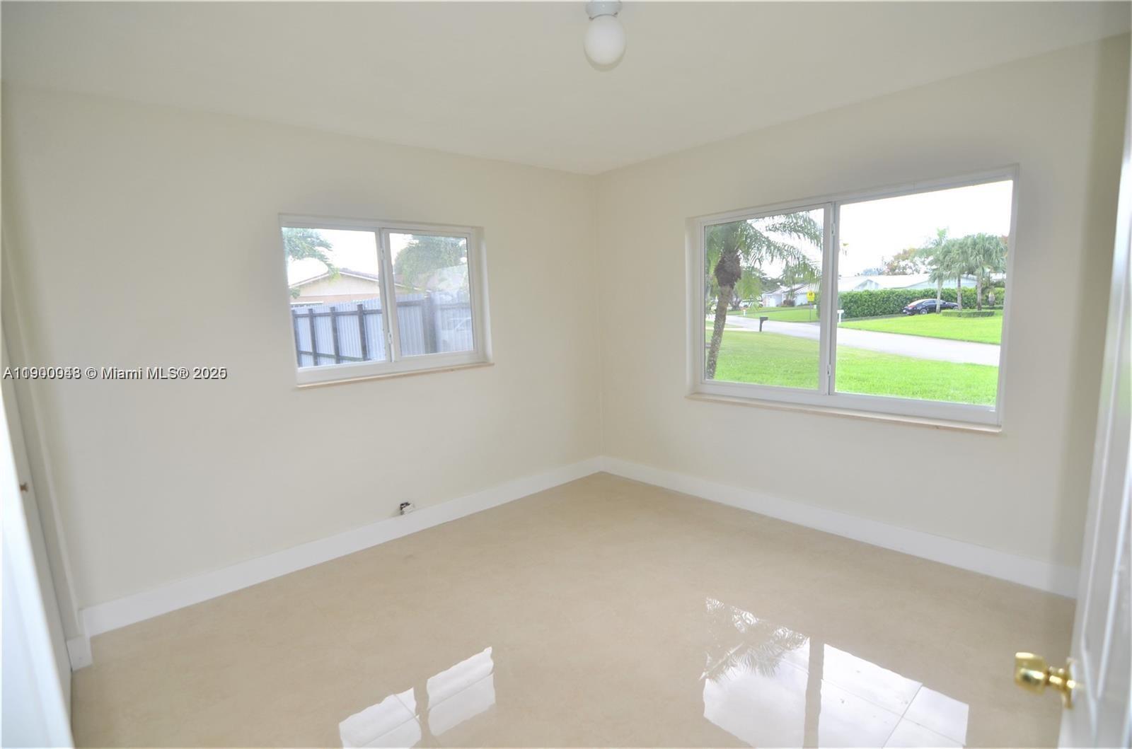Building Photo - 10820 SW 126th St
