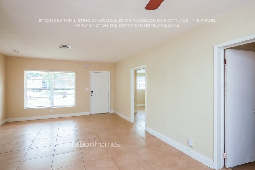 Building Photo - 931 Arizona Ave