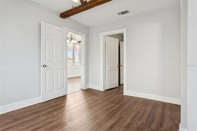 Building Photo - 3923 W Broad St