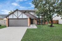 Building Photo - 7530 Echo Pines Dr