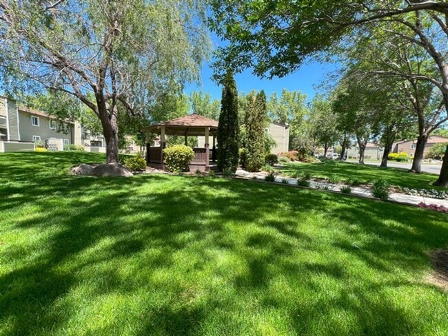 Building Photo -  Woodchase Two Bedroom Apartment