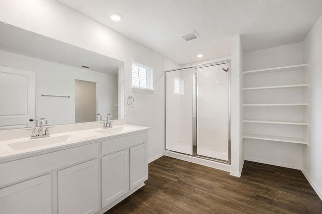 Building Photo - 18517 Cremello Dr